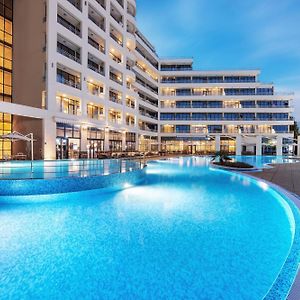 Four Points By Sheraton Sunny Beach - Free Beach Access