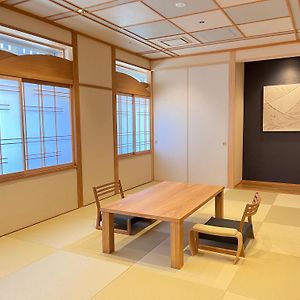 Premier Room